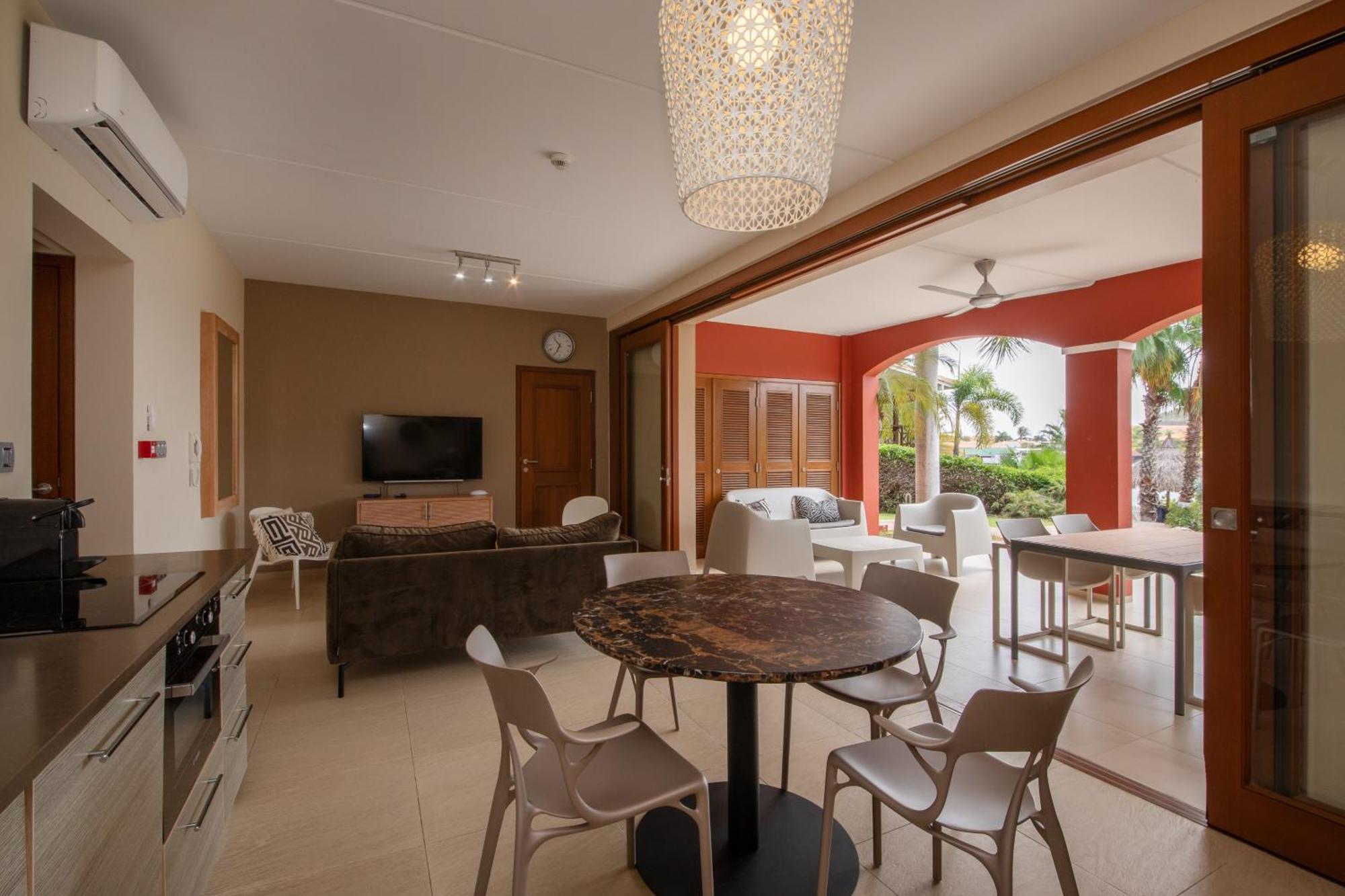Spanish Water View Apartments - Jan Thiel Area Виллемстад Номер фото