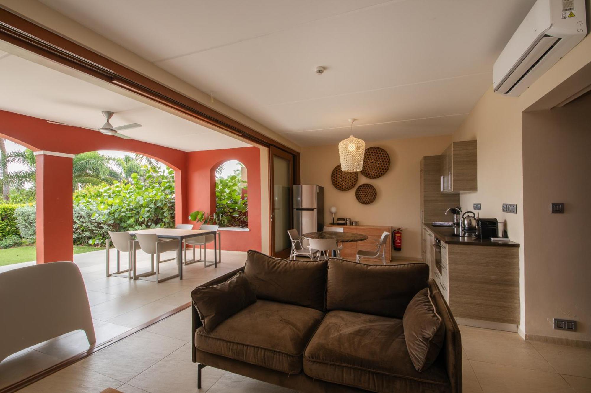 Spanish Water View Apartments - Jan Thiel Area Виллемстад Номер фото