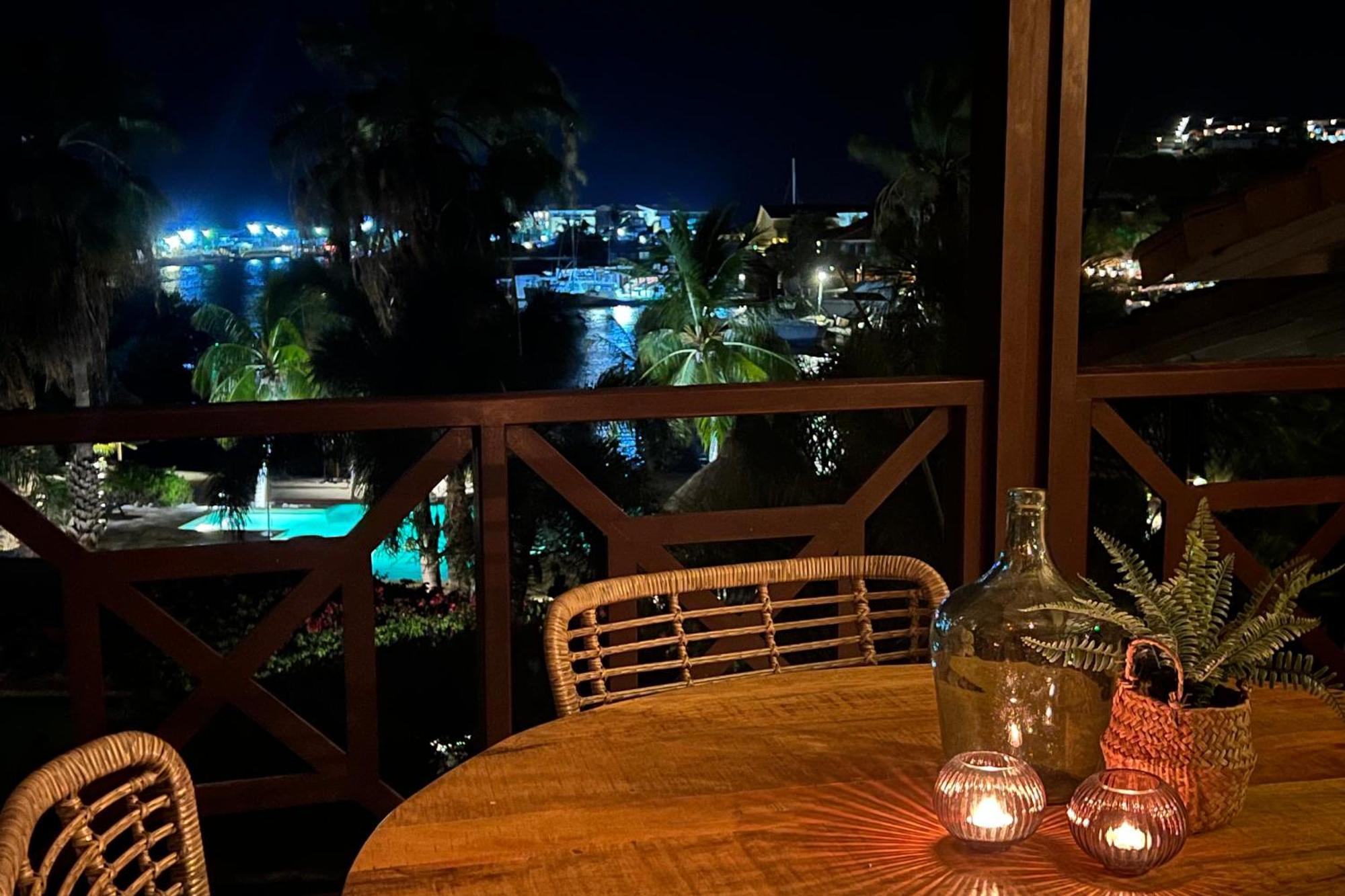 Spanish Water View Apartments - Jan Thiel Area Виллемстад Номер фото