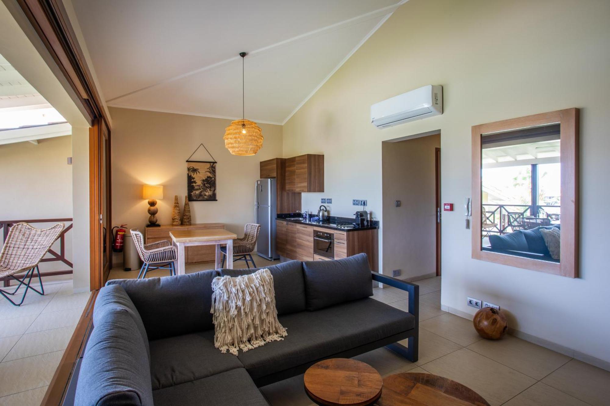 Spanish Water View Apartments - Jan Thiel Area Виллемстад Номер фото