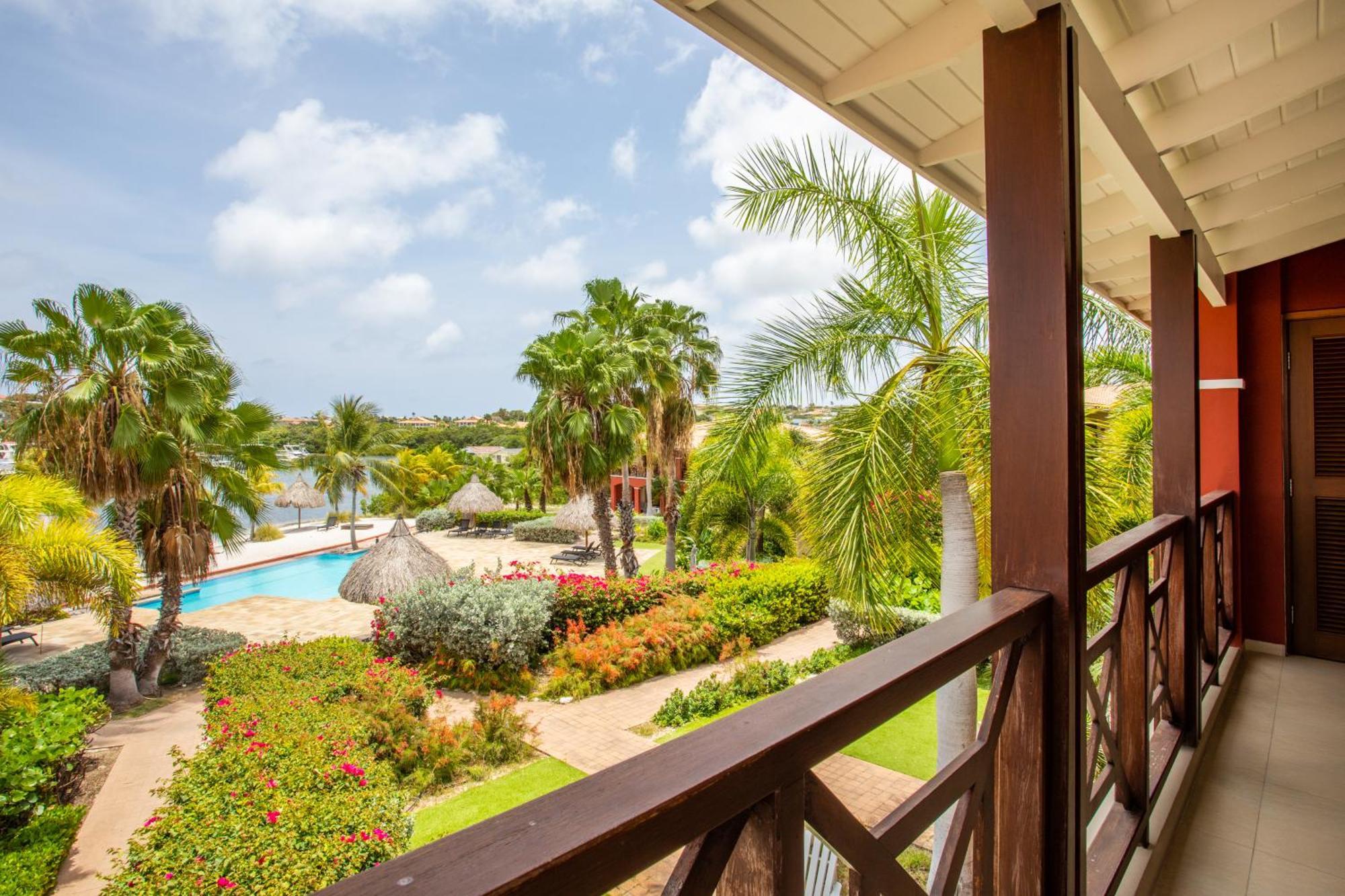 Spanish Water View Apartments - Jan Thiel Area Виллемстад Номер фото