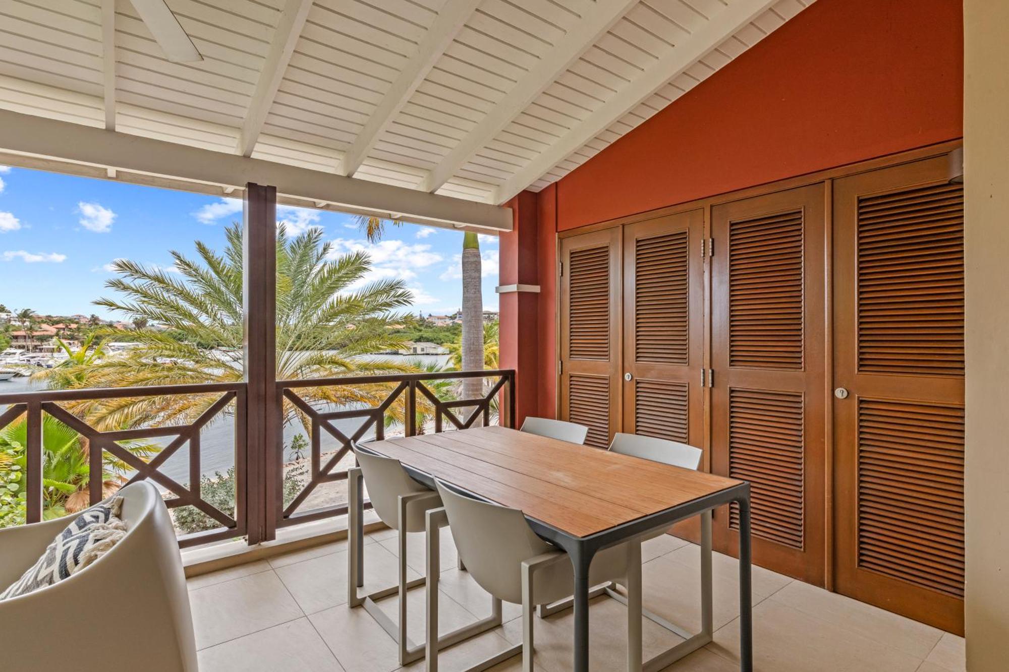 Spanish Water View Apartments - Jan Thiel Area Виллемстад Экстерьер фото